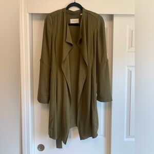 Aritzia Babaton lightweight trench olive green